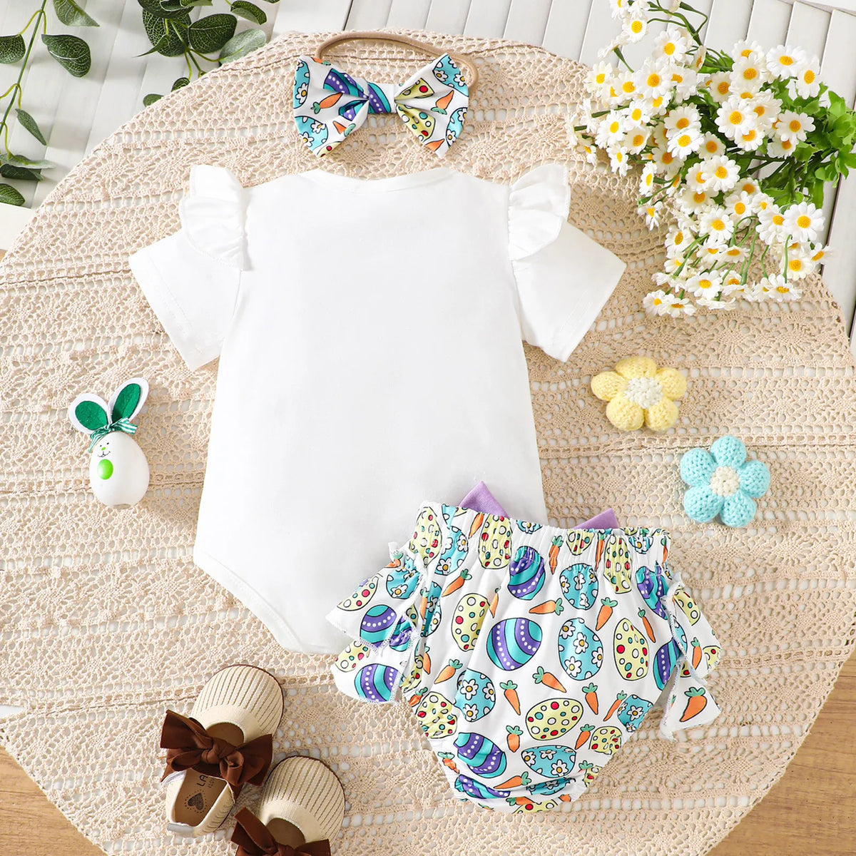 Hoppy Easter Bloomers Set | White